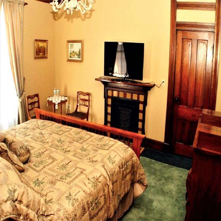 Herrold On Hill Bed And Breakfast Wabash Exterior foto